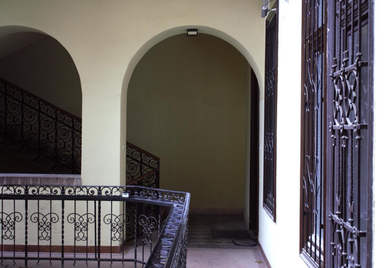 Mikszath Apartments بودابست المظهر الخارجي الصورة