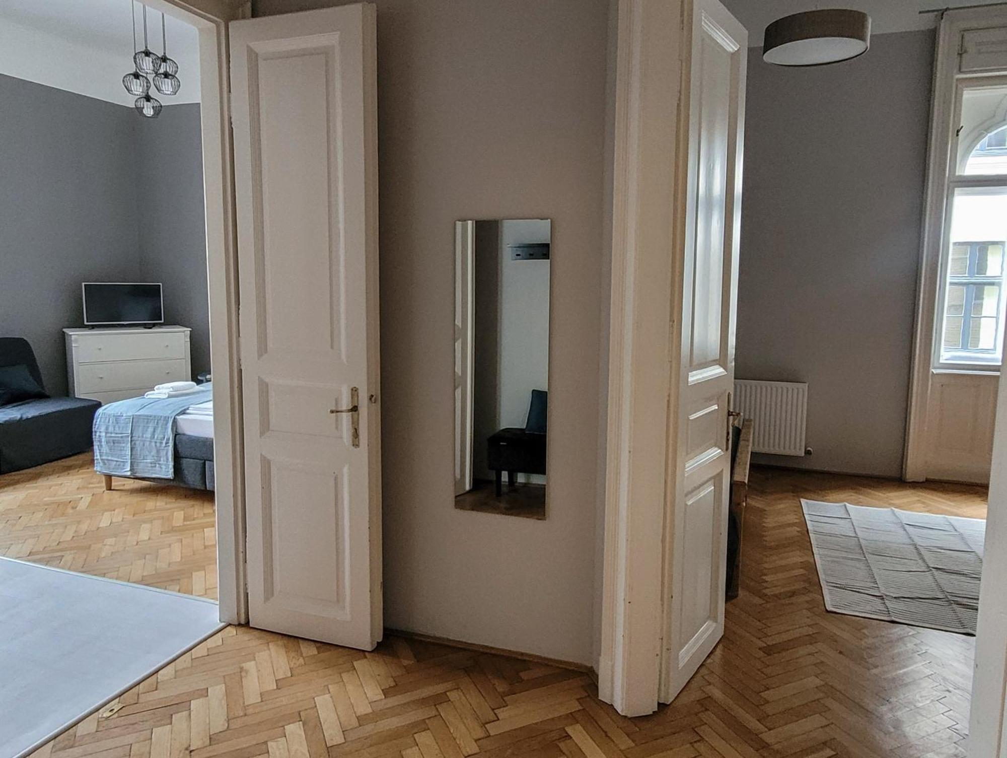 Mikszath Apartments بودابست المظهر الخارجي الصورة