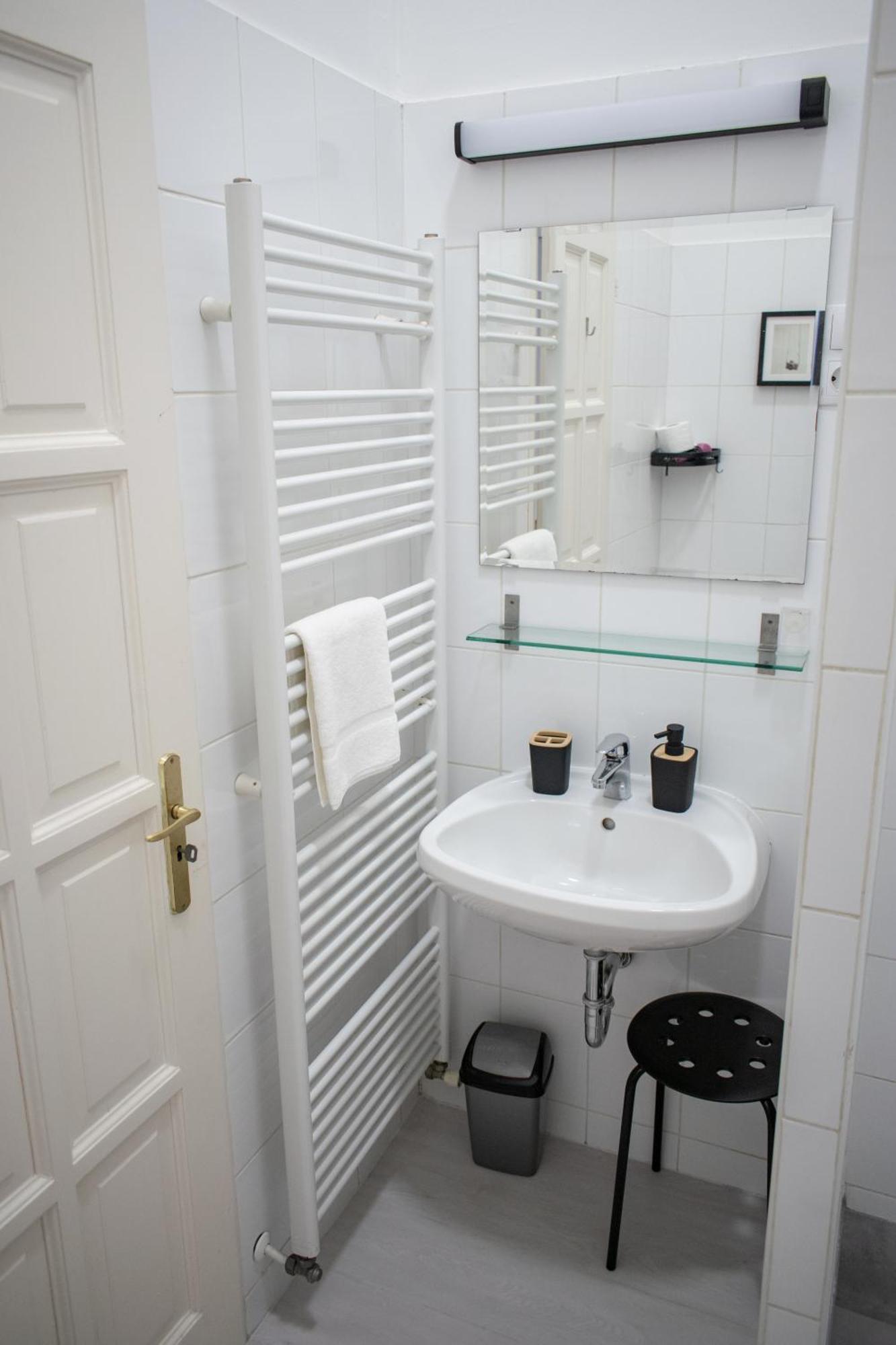 Mikszath Apartments بودابست المظهر الخارجي الصورة